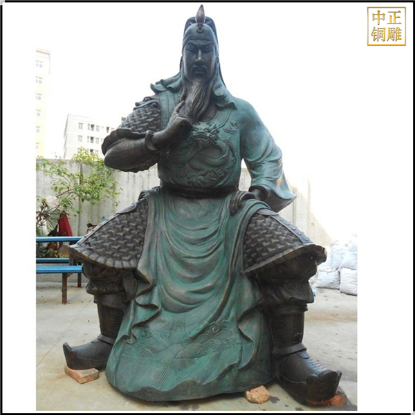 大型鑄銅關公坐像捋胡子雕塑.jpg